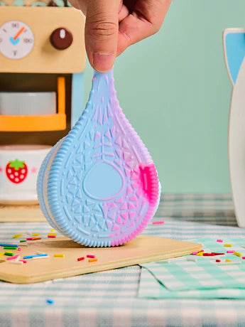 Blue-white Cookie Sandwich Squeeze Toys