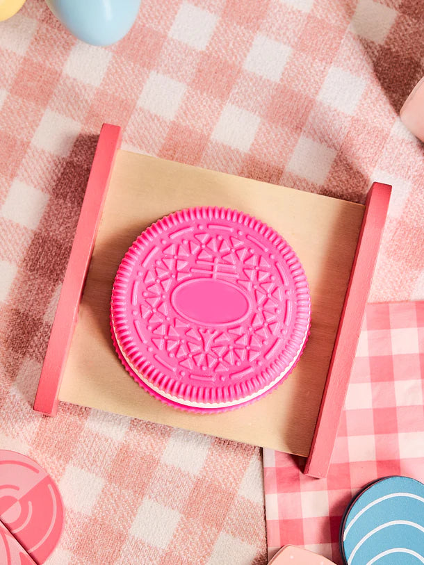 Fuchsia-white Cookie Sandwich Squeeze Toys
