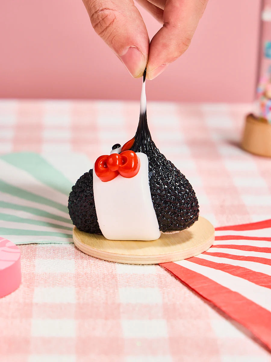 Triangle Funny Face Rice Ball Taba Squishy