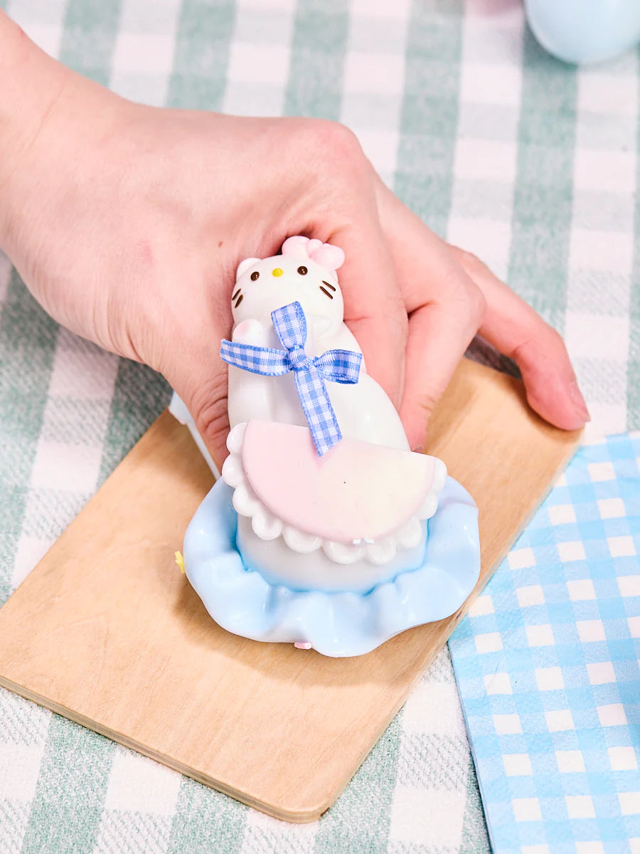 Cute Blue-white Sleeping Kitten Taba Squishy