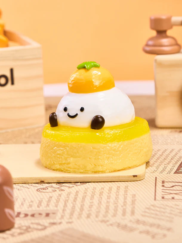 Grapefruit Tart Squeeze Toy