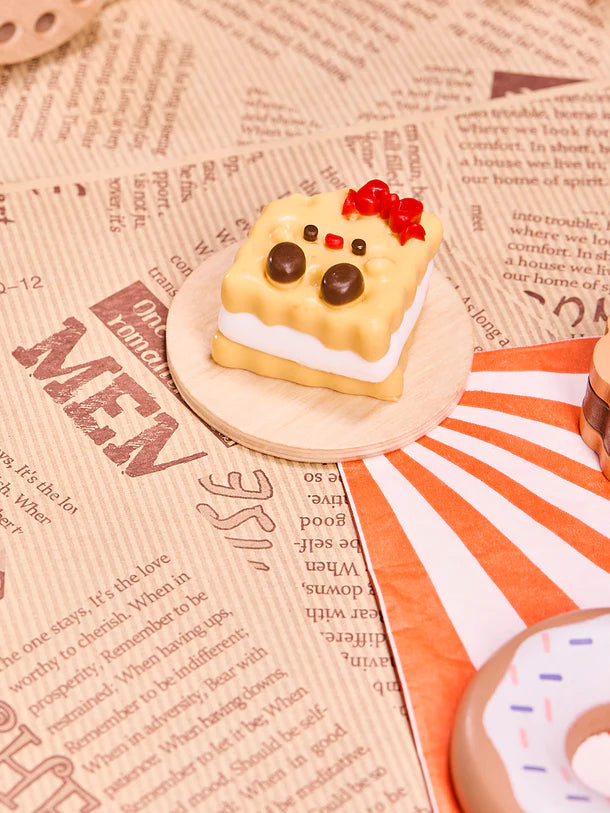 Cute Sandwich Cookie Taba Squishy