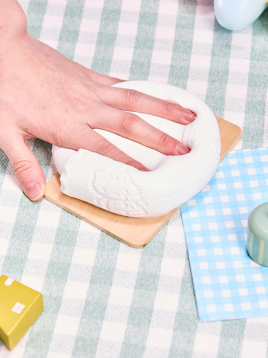 Kitten Toilet Paper Taba Squishy