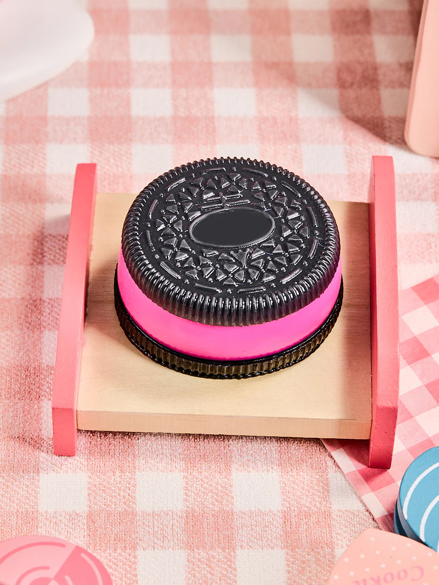 Black-fuchsia Cookie Sandwich Taba Squishy