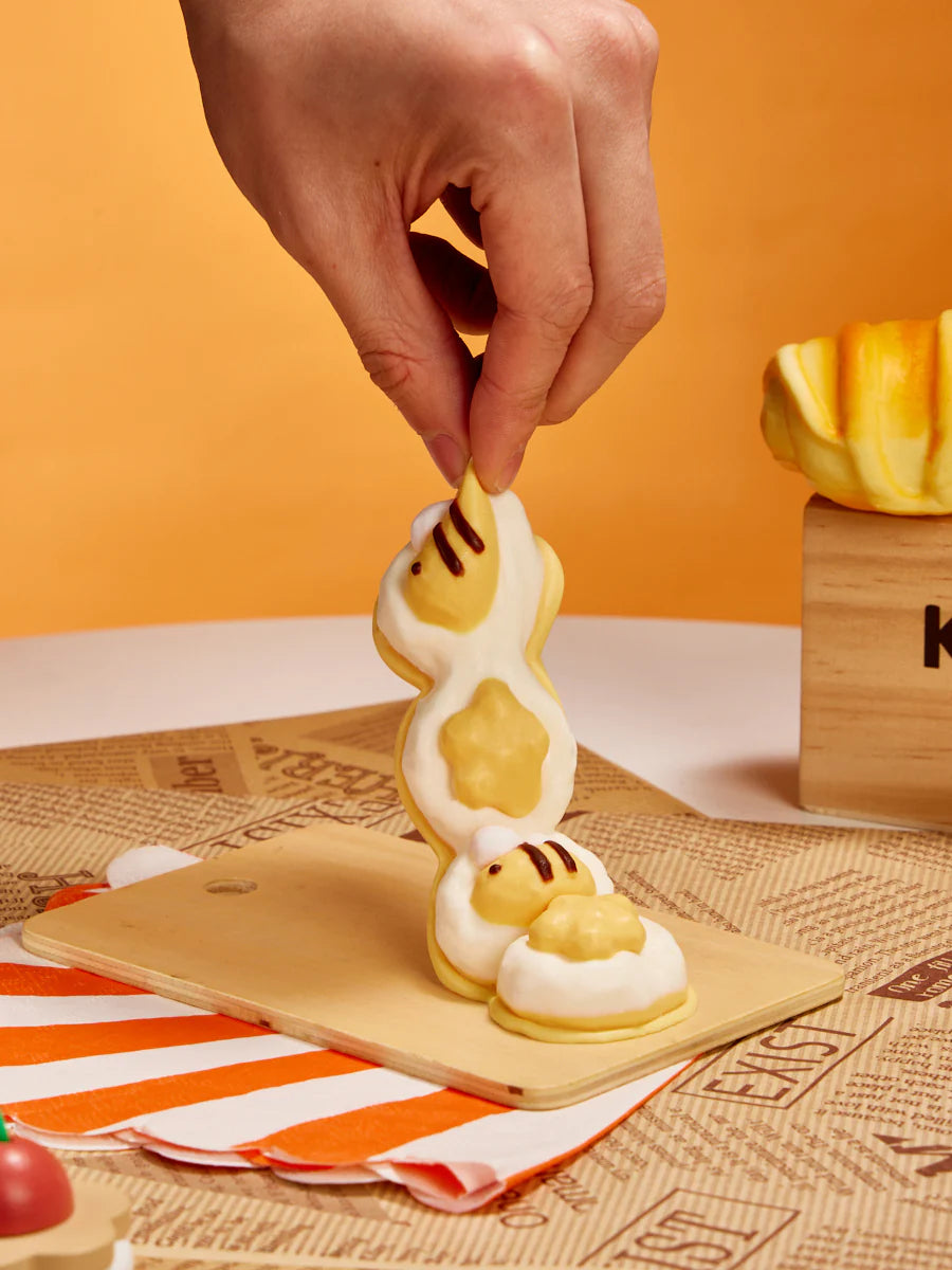 Cute Bee Cake Taba Squishy