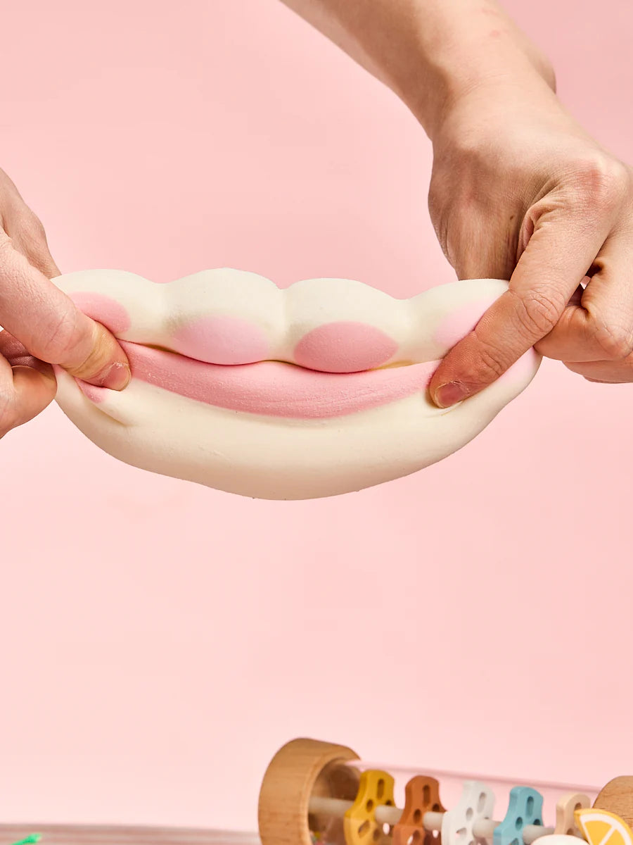 Flocked White-pink Heart Paw Taba Squishy