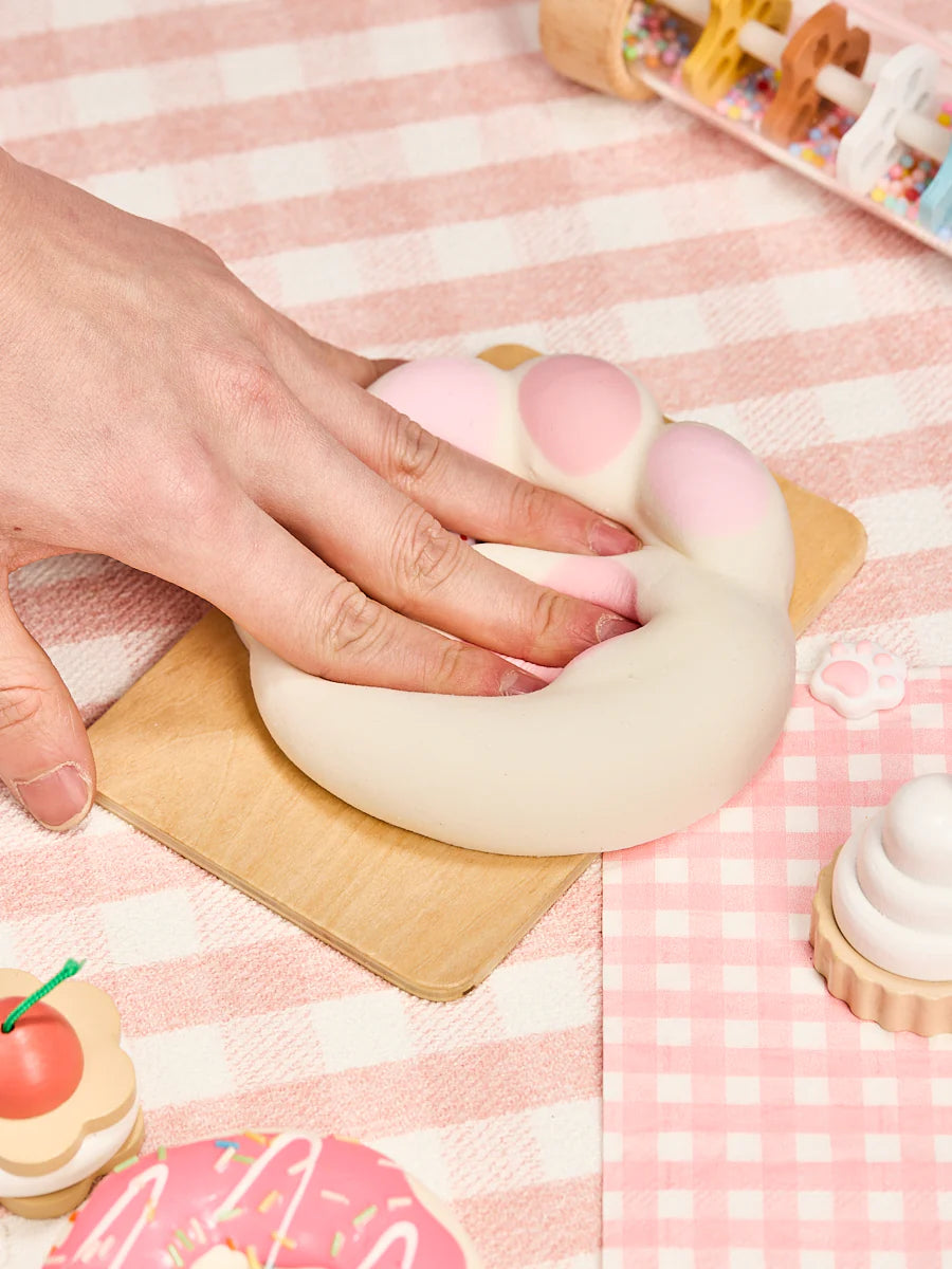 Flocked White-pink Heart Paw Taba Squishy