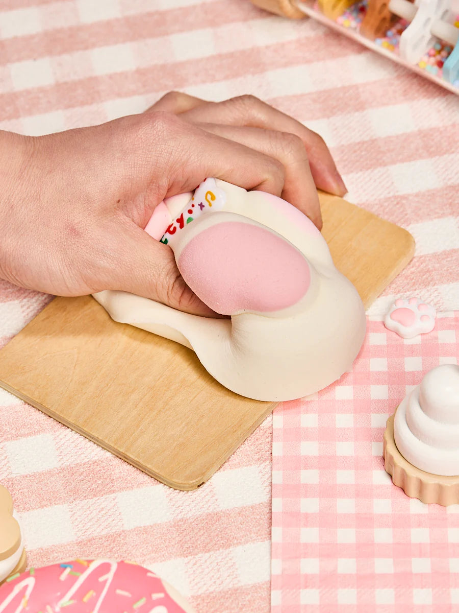 Flocked White-pink Heart Paw Taba Squishy
