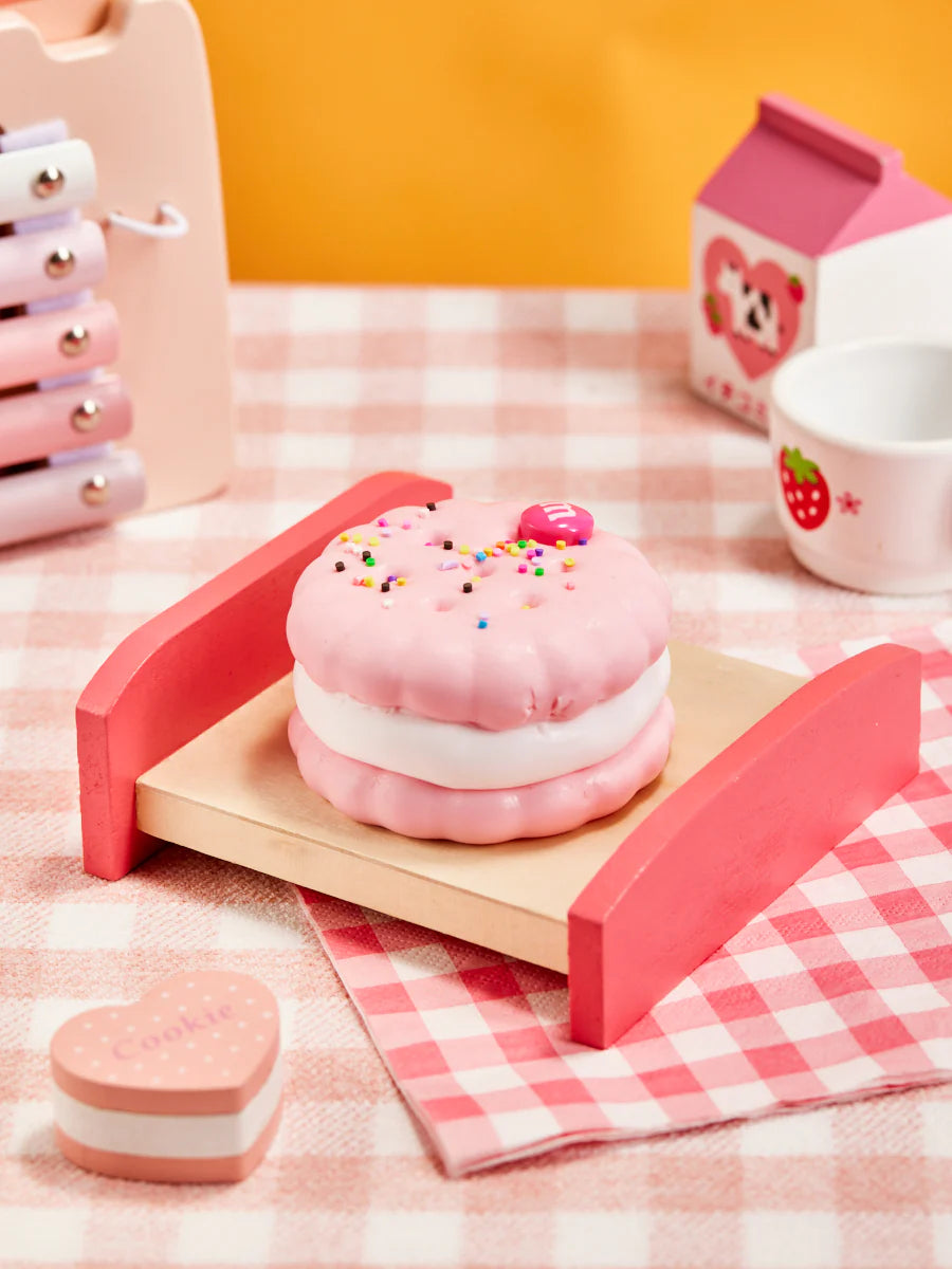 MMs Sandwich Cookie Taba Squishy