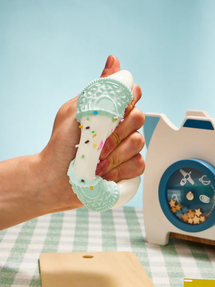 White-blue Stretchy Cookie Sandwich Taba Squishy