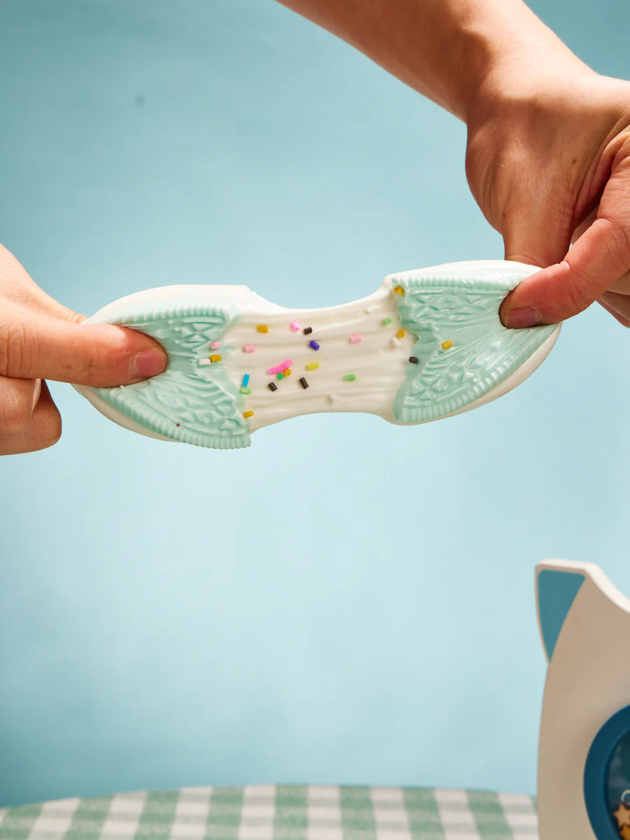 White-blue Stretchy Cookie Sandwich Taba Squishy