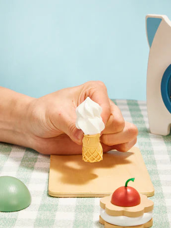 Plain Ice Cream Squeeze Toy