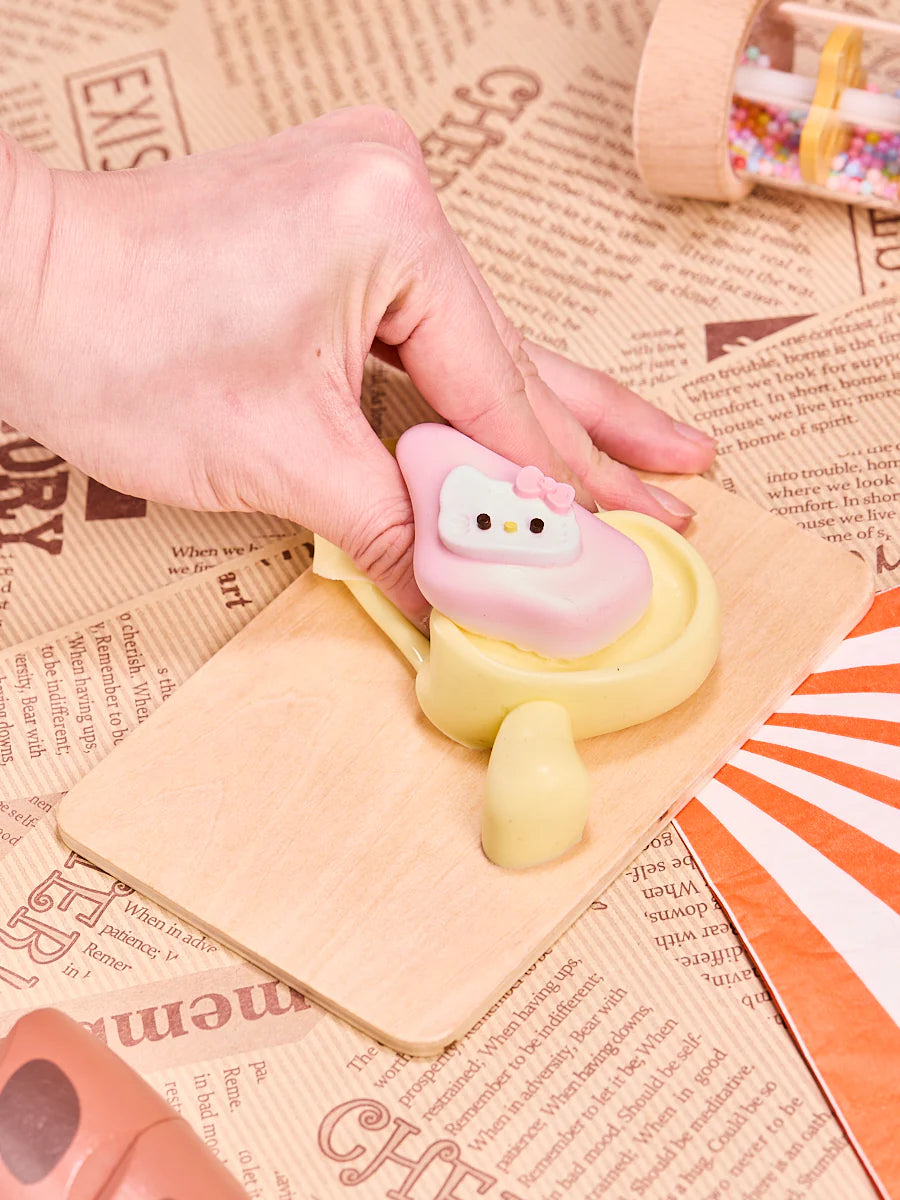 Yellow Kitten Makeup Mirror Taba Squishy