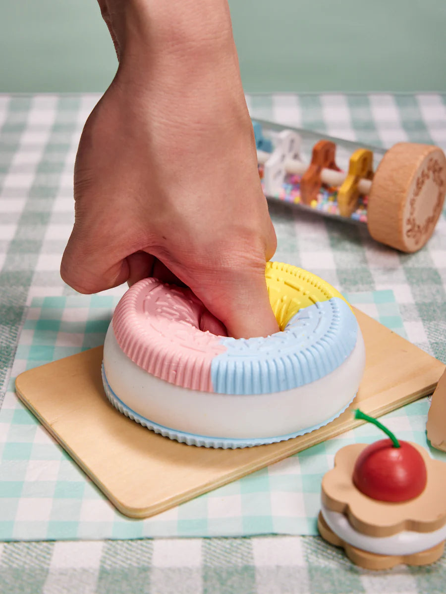 Blue-pink-yellow Cookie Sandwich Taba Squishy
