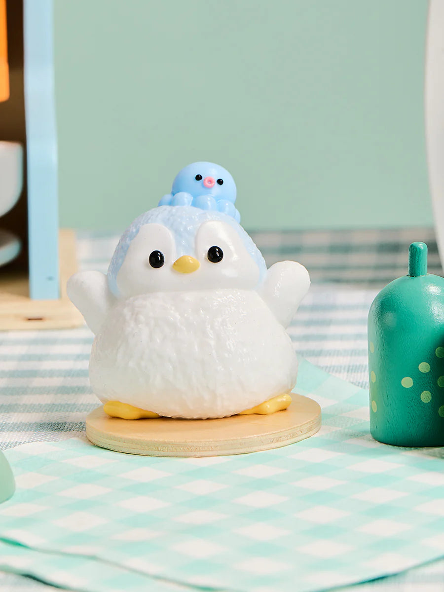 Blue Penguin Taba Squishy