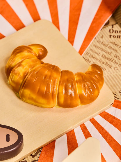 Croissant Taba Squishy